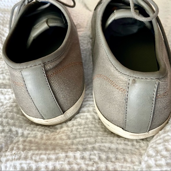 SZ 10 GREY ALDO LACE UP SHOES W DENIM LINING - Picture 6 of 8